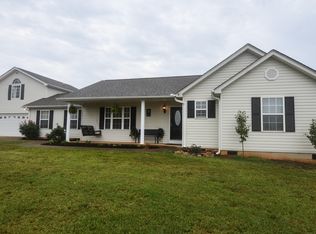 2335 Mays Bridge Rd, Greer, SC 29651