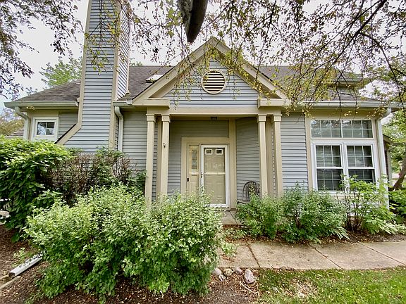 2nd image of 139 White Branch Ct S
