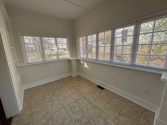 5th image of 1500 Parson St