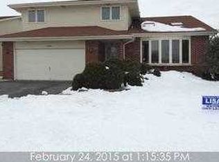 17954 Vista Dr, Country Club Hills, IL