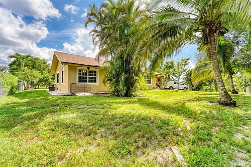 5130 SW 208th Ln #5130 Photo 1