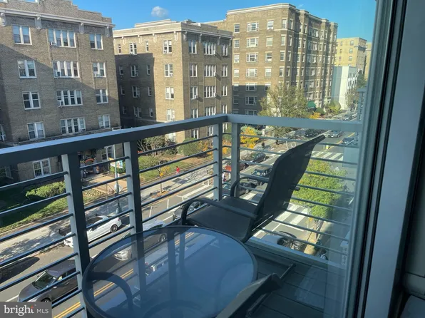 2550 17th St NW Unit 412, Washington, DC 20009