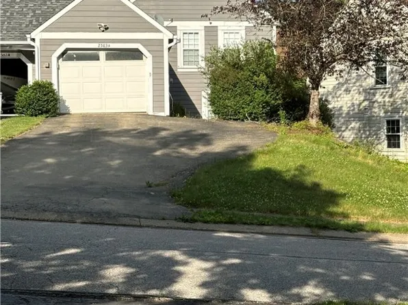 2583 Grouse Rdg #B, Wexford, PA 15090