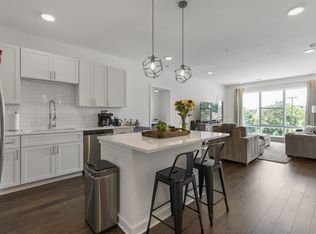 1677 54th Ave N APT 240, Nashville, TN 37209