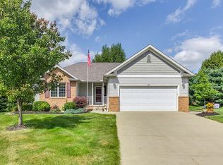 1341 Royal Fern Dr, Akron, OH 44312