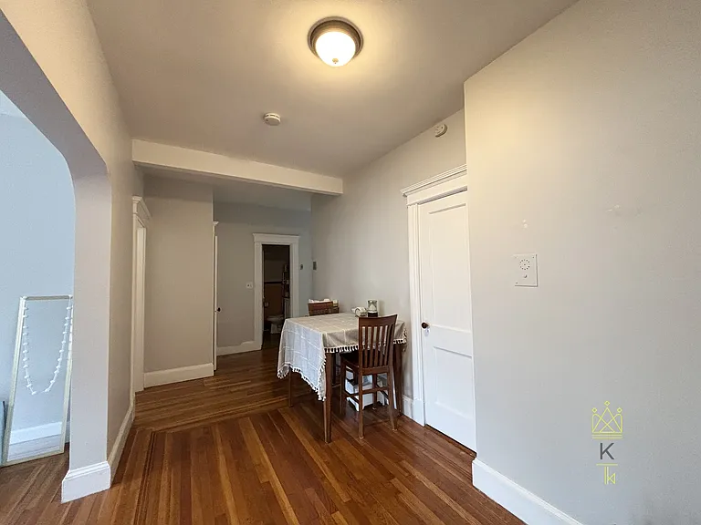 175 Harvard St #2 — Photo 9