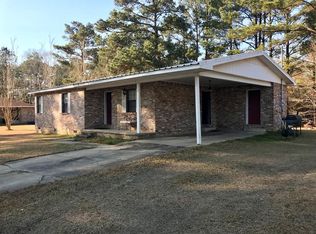 2 Jan Dr, Laurel, MS 39443