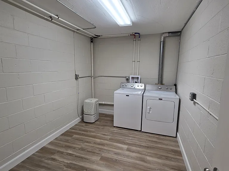 1220 Harmony Dr #C — Photo 13