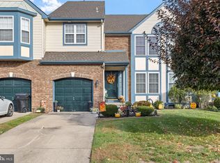 9 Summerhill Ln, Medford, NJ 08055