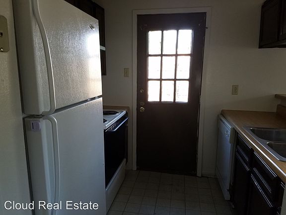 4th image of 2108 N W S Young Dr APT B