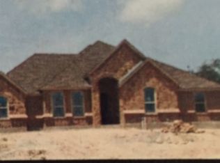 10105 Rolling Hills Ct, Benbrook, TX 76126