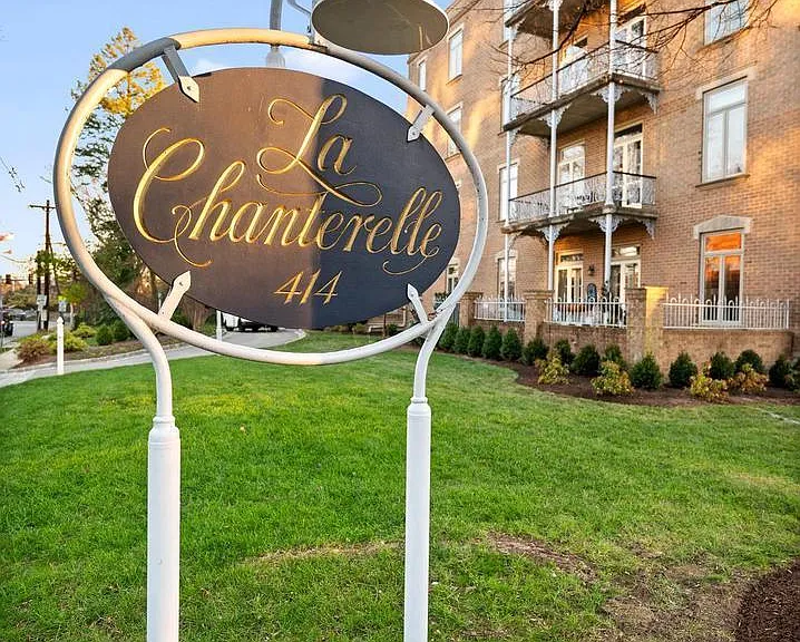 414 Old Lancaster Rd #405 — Photo 2