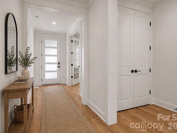 3rd image of 15005 Brownleigh Ln