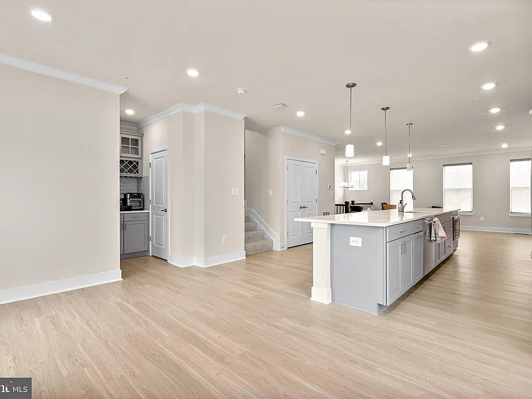 7638 Quartzite Ln — Photo 13