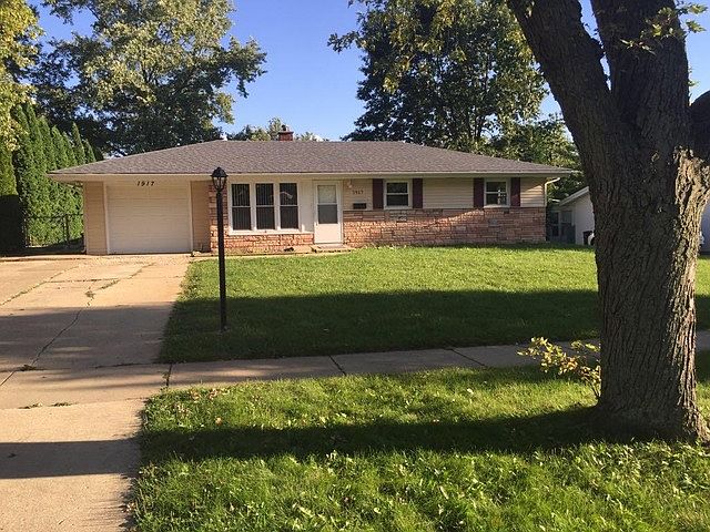 1st image of 1917 Wayland Ln #1917
