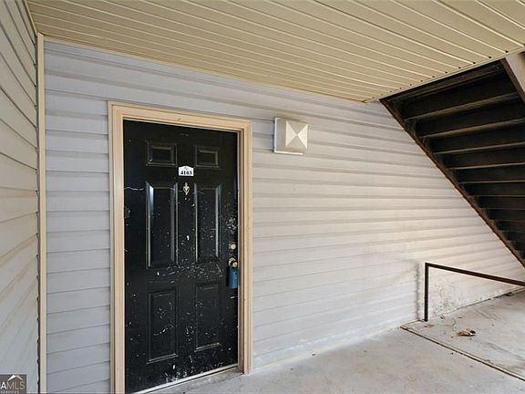 4th image of 4103 Fairington Club Dr