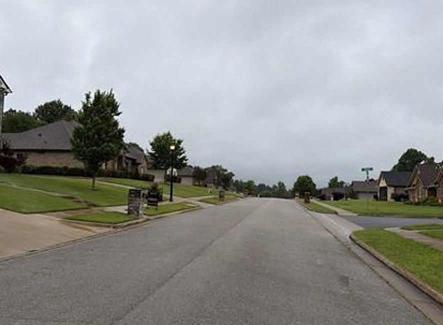 2nd image of 3026 Bull Run Trl