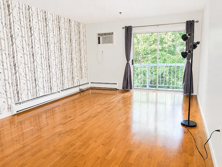 490 River Rd #31 — Photo 6