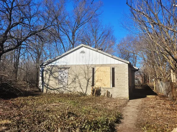 2736 W 13th Ave, Gary, IN 46404