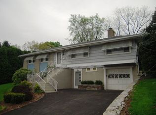 185 Hawthorne St, Manchester, CT 06042