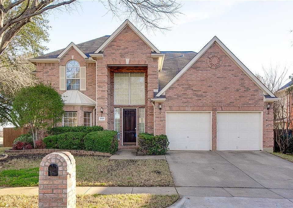 1st image of 2820 Lakehollow Ln