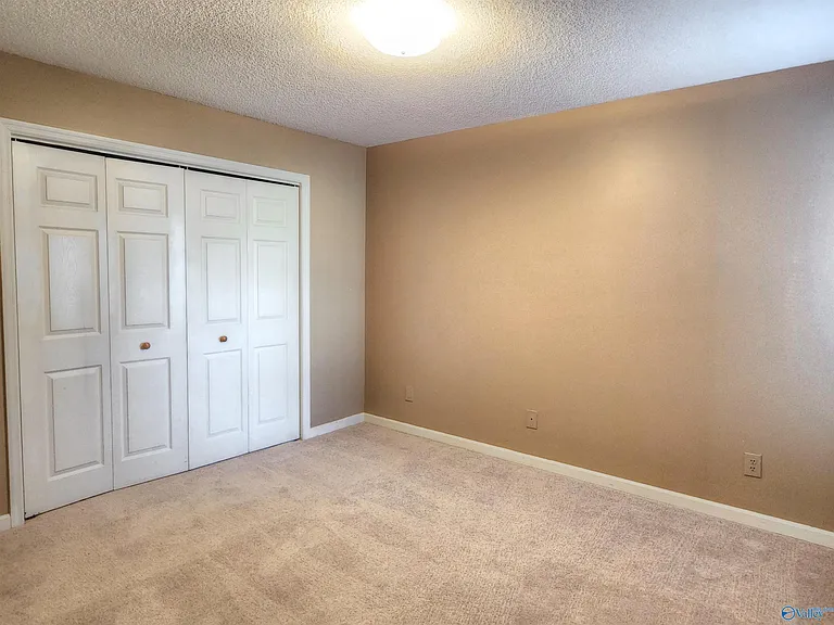 262 Waters Edge Ln #262 — Photo 9