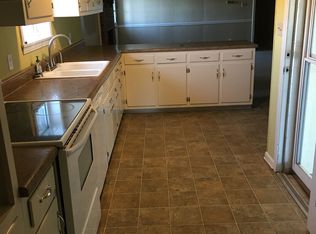 2400 Hornsby Loop, Bolivar, TN 38008
