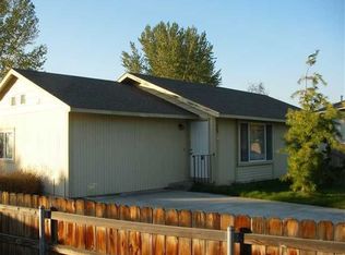 1106 W 44th Pl, Kennewick, WA 99337