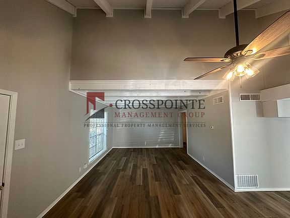 5th image of 100 Forest Creek Dr