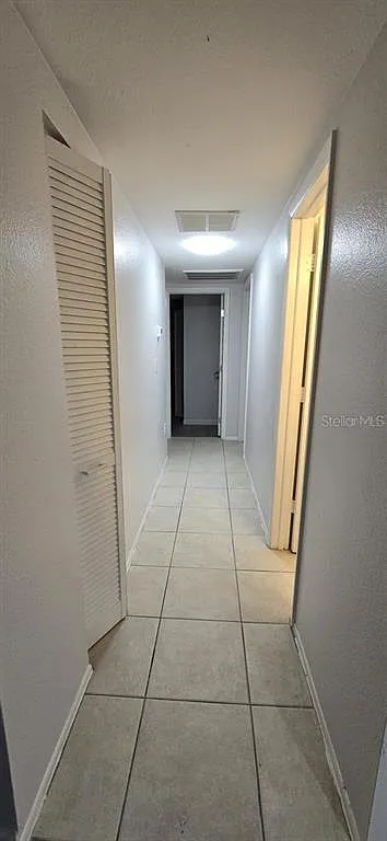 4 bed, 2.0 bath, 1040 sqft, $1,650 — Photo 4
