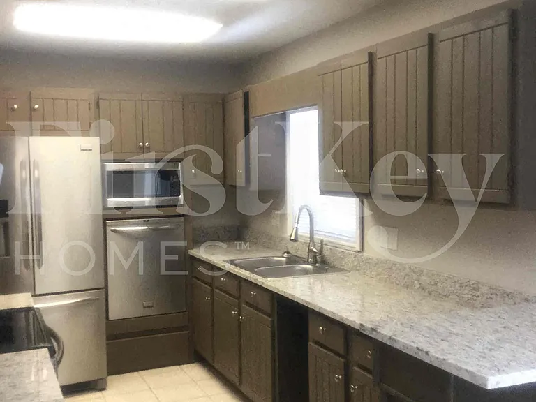 19742 Carolina Cir — Photo 14