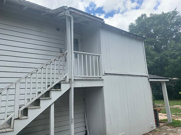 2nd image of 5663 Windermere Dr #A