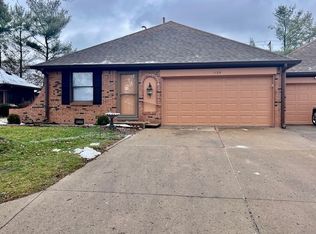 1129 Willow Springs Blvd, Brownsburg, IN 46112