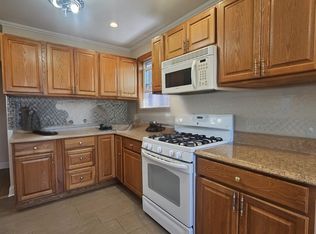 2321 28th St #1, Astoria, NY 11105