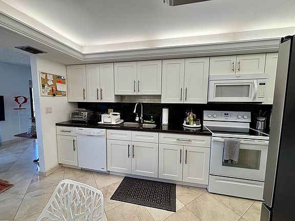 5th image of 4900 N Ocean Blvd APT 517