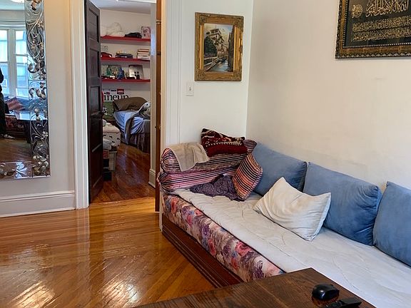 3rd image of 28-35 44th St #2B