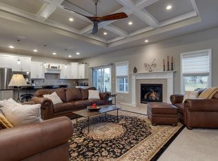 837 Alpine Pkwy, Oregon, WI 53575