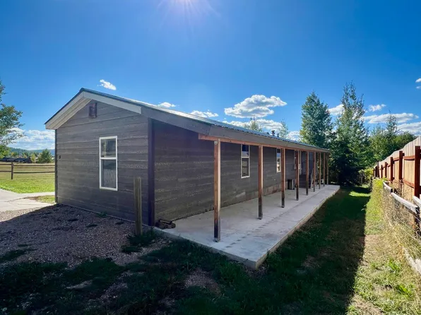 15 Foothill Blvd, Alpine, WY 83128