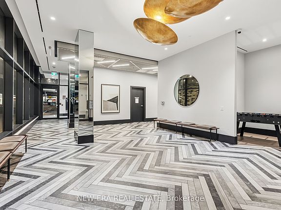 4th image of 1808 Saint Clair Ave W #301