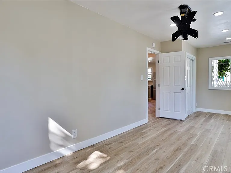 1444 3rd St — Photo 34