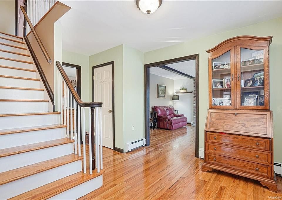 138 Dug Rd, Chester, NY 10918 Zillow