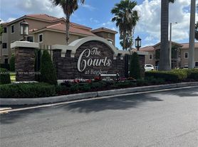 22731 SW 88th Pl, Cutler Bay, FL