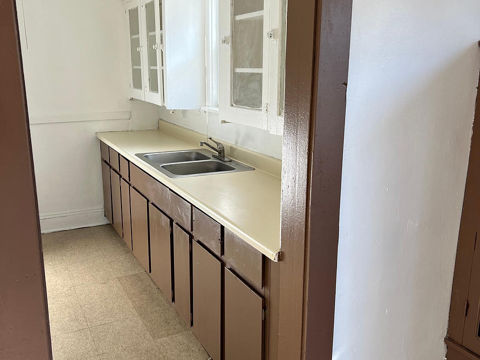 1st image of 2037 W 91st St #U