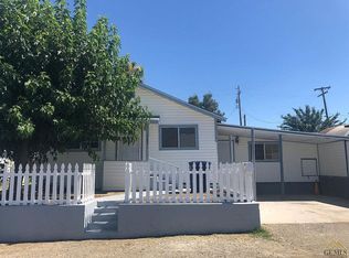 107 Oak St, Taft, CA 93268