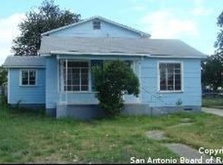 219 Stratford Ct, San Antonio, TX 78223