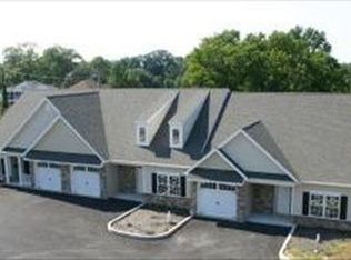 958 Elm Ave, Lancaster, PA 17603