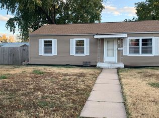911 W 18th Ave, Hutchinson, KS 67502