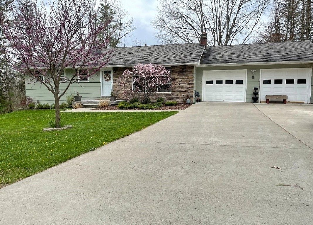 680 E Maine Rd, Johnson City, NY 13790 Zillow