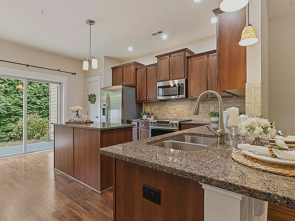 2nd image of 7829 Allscott Way