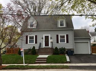 115 Winn St, Belmont, MA 02478